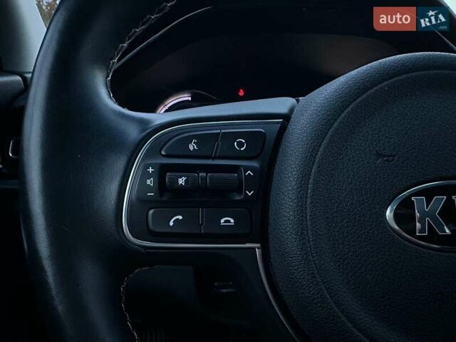Черный Киа Niro, объемом двигателя 0 л и пробегом 35 тыс. км за 23400 $, фото 49 на Automoto.ua