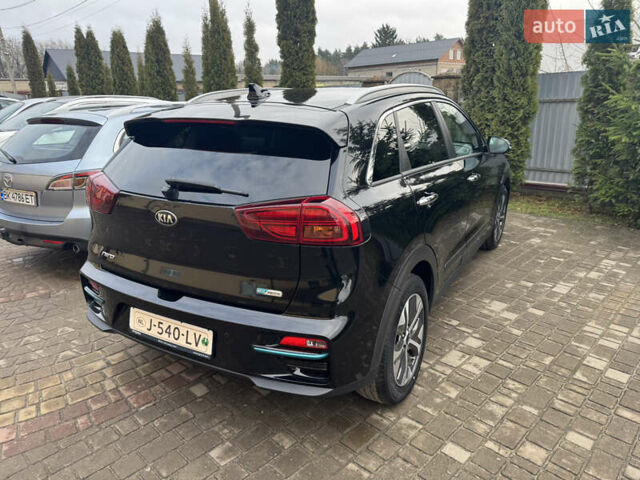 Чорний Кіа Niro, об'ємом двигуна 0 л та пробігом 164 тис. км за 18400 $, фото 40 на Automoto.ua