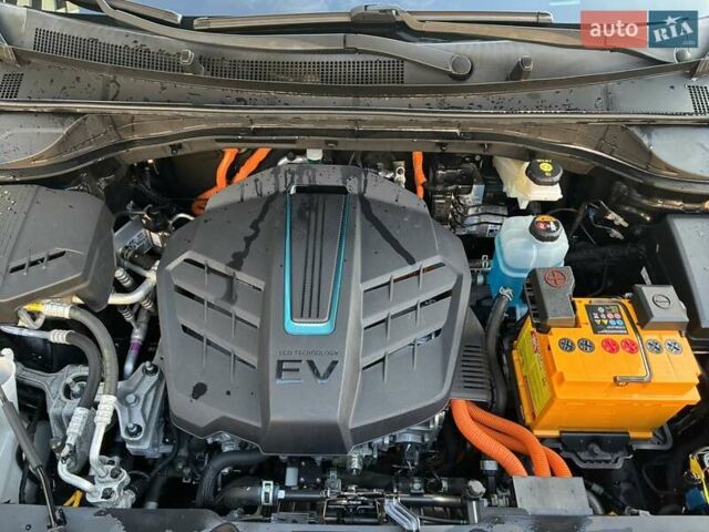 Черный Киа Niro, объемом двигателя 0 л и пробегом 105 тыс. км за 20500 $, фото 41 на Automoto.ua