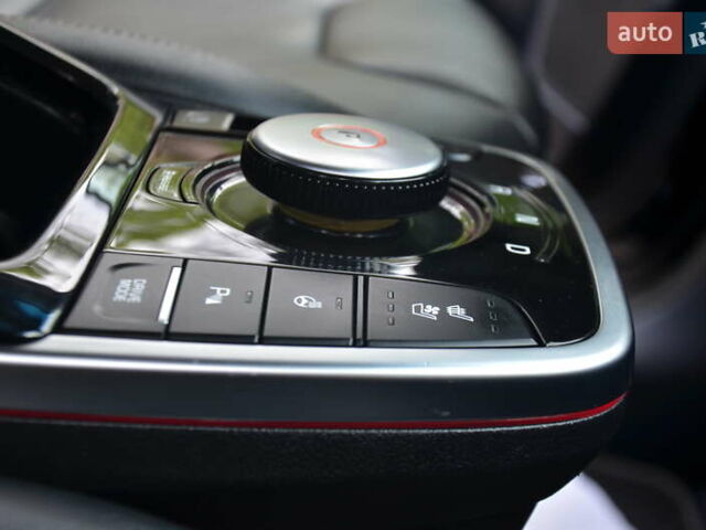 Черный Киа Niro, объемом двигателя 0 л и пробегом 76 тыс. км за 17550 $, фото 64 на Automoto.ua