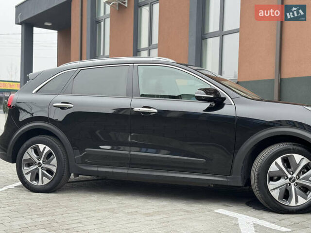 Черный Киа Niro, объемом двигателя 0 л и пробегом 132 тыс. км за 18699 $, фото 14 на Automoto.ua