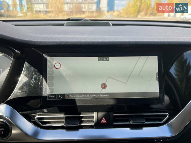 Киа Niro 2020 в Ровно на Automoto.ua Черный Киа Niro, объемом двигателя 0 л и пробегом 143 тыс. км за 18499 $, фото 61 на Automoto.ua