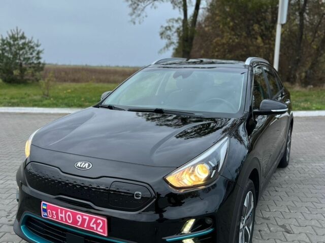 Черный Киа Niro, объемом двигателя 0 л и пробегом 106 тыс. км за 17900 $, фото 10 на Automoto.ua