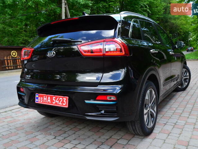 Черный Киа Niro, объемом двигателя 0 л и пробегом 62 тыс. км за 17450 $, фото 30 на Automoto.ua