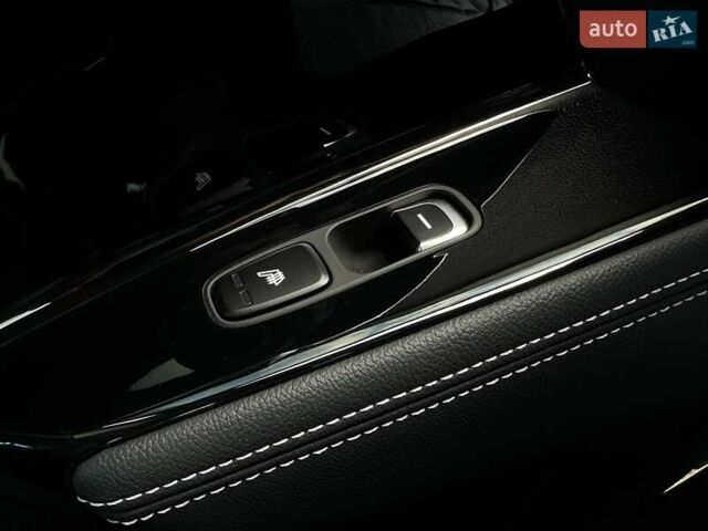 Чорний Кіа Niro, об'ємом двигуна 0 л та пробігом 68 тис. км за 24200 $, фото 81 на Automoto.ua