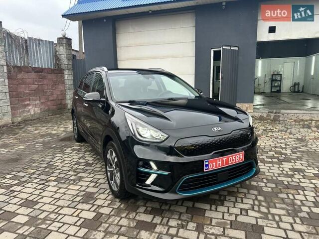 Чорний Кіа Niro, об'ємом двигуна 0 л та пробігом 104 тис. км за 20923 $, фото 1 на Automoto.ua