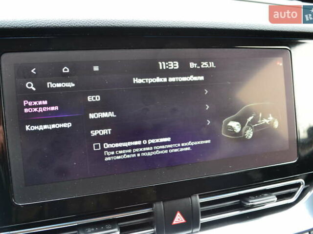 Чорний Кіа Niro, об'ємом двигуна 0 л та пробігом 169 тис. км за 18450 $, фото 65 на Automoto.ua