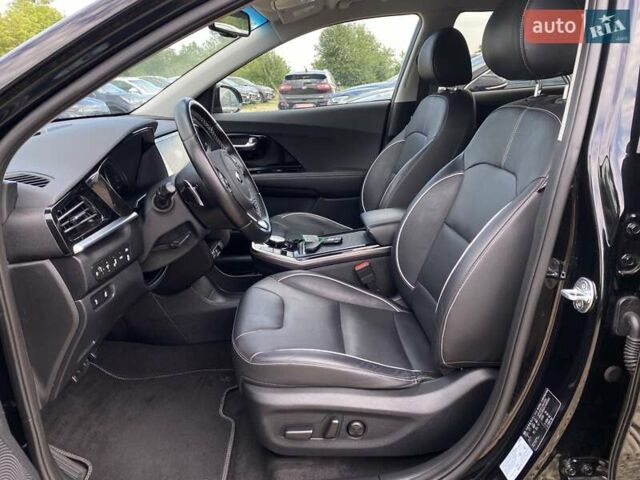 Киа Niro 2020 в Львове на Automoto.ua Черный Киа Niro, объемом двигателя 0 л и пробегом 70 тыс. км за 22500 $, фото 32 на Automoto.ua