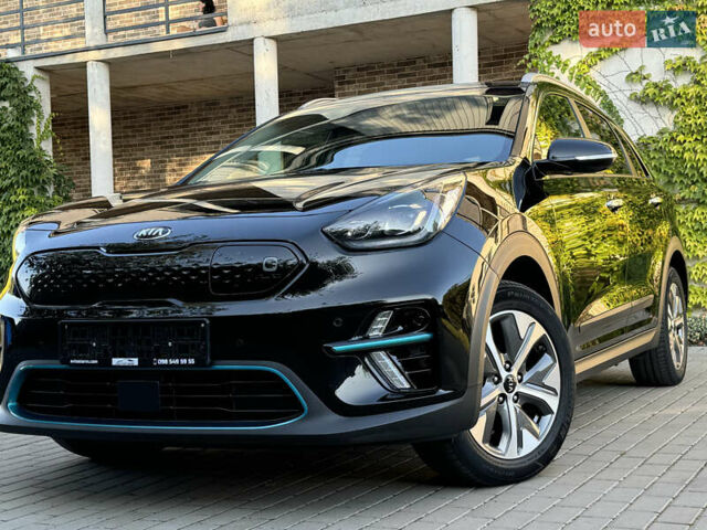 Черный Киа Niro, объемом двигателя 0 л и пробегом 50 тыс. км за 23499 $, фото 93 на Automoto.ua
