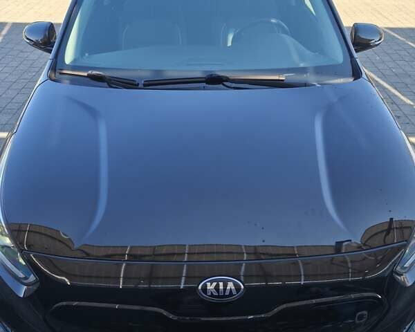 Черный Киа Niro, объемом двигателя 0 л и пробегом 46 тыс. км за 17000 $, фото 41 на Automoto.ua