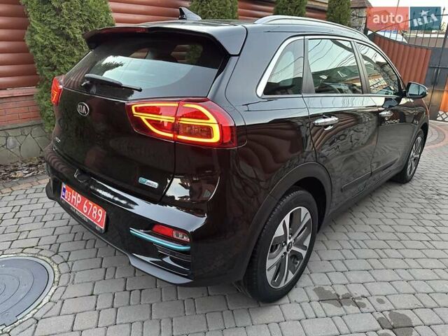 Черный Киа Niro, объемом двигателя 0 л и пробегом 115 тыс. км за 18700 $, фото 37 на Automoto.ua