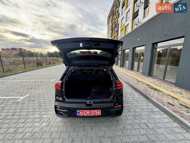 Черный Киа Niro, объемом двигателя 0 л и пробегом 128 тыс. км за 19600 $, фото 15 на Automoto.ua