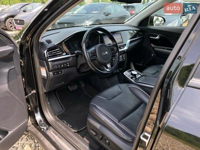 Киа Niro 2020 в Львове на Automoto.ua Черный Киа Niro, объемом двигателя 0 л и пробегом 115 тыс. км за 20300 $, фото 1 на Automoto.ua
