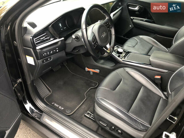 Киа Niro 2020 в Киеве на Automoto.ua Черный Киа Niro, объемом двигателя 0 л и пробегом 67 тыс. км за 21999 $, фото 24 на Automoto.ua