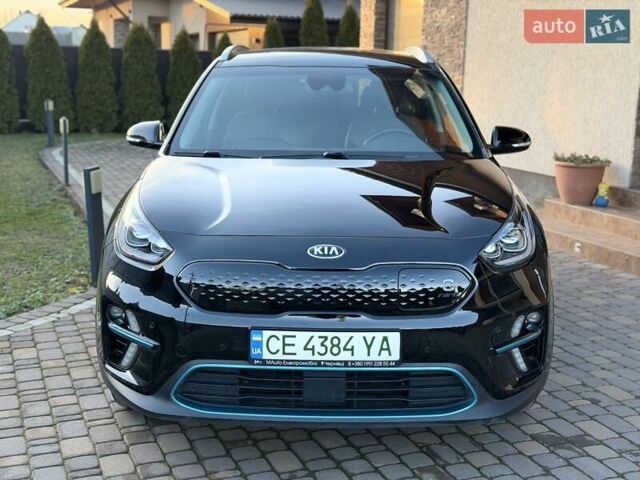 Чорний Кіа Niro, об'ємом двигуна 0 л та пробігом 69 тис. км за 21500 $, фото 2 на Automoto.ua