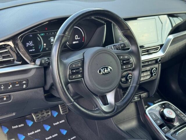 Черный Киа Niro, объемом двигателя 0 л и пробегом 142 тыс. км за 18900 $, фото 16 на Automoto.ua