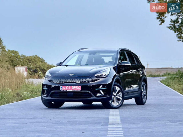 Черный Киа Niro, объемом двигателя 0 л и пробегом 165 тыс. км за 16999 $, фото 19 на Automoto.ua
