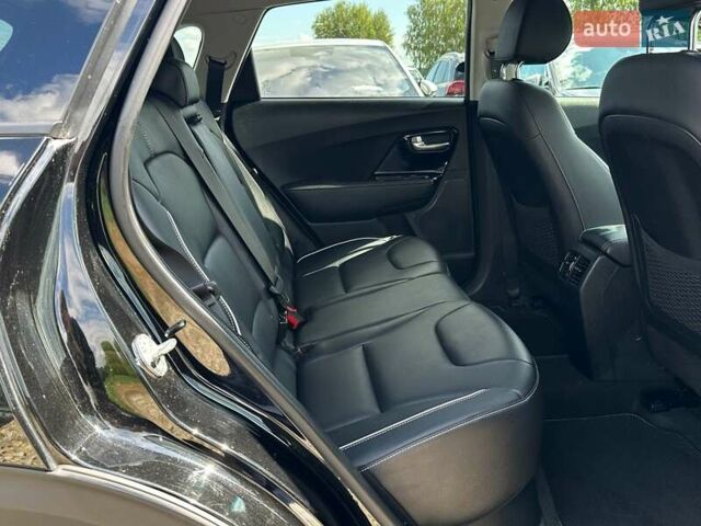 Черный Киа Niro, объемом двигателя 0 л и пробегом 80 тыс. км за 23400 $, фото 72 на Automoto.ua