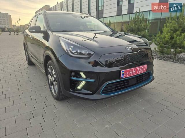 Черный Киа Niro, объемом двигателя 0 л и пробегом 142 тыс. км за 17700 $, фото 30 на Automoto.ua