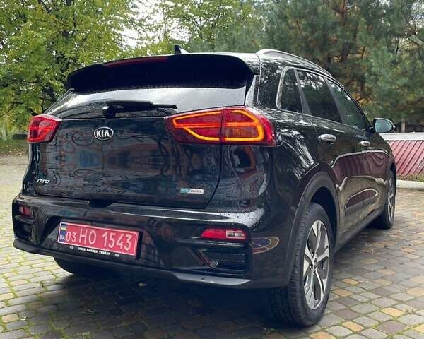 Киа Niro 2020 в Луцке на Automoto.ua Черный Киа Niro, объемом двигателя 0 л и пробегом 98 тыс. км за 20500 $, фото 47 на Automoto.ua