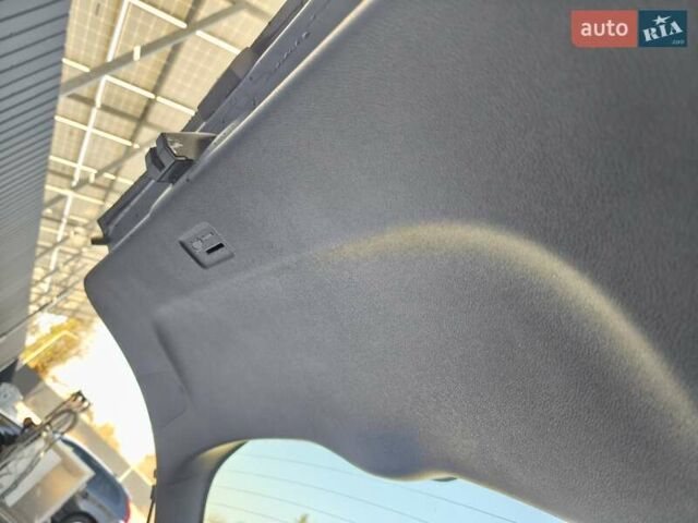 Черный Киа Niro, объемом двигателя 0 л и пробегом 46 тыс. км за 17000 $, фото 61 на Automoto.ua