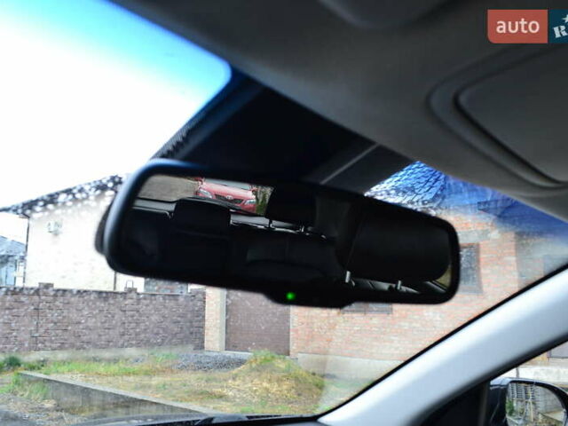 Чорний Кіа Niro, об'ємом двигуна 0 л та пробігом 169 тис. км за 18450 $, фото 67 на Automoto.ua