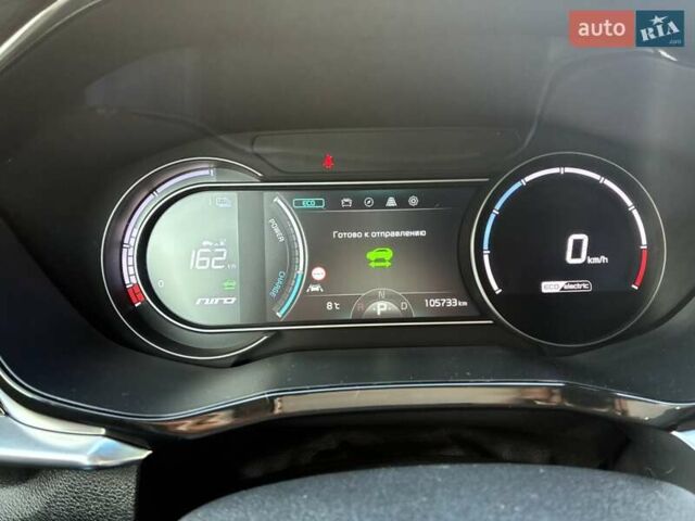 Черный Киа Niro, объемом двигателя 0 л и пробегом 105 тыс. км за 20500 $, фото 82 на Automoto.ua