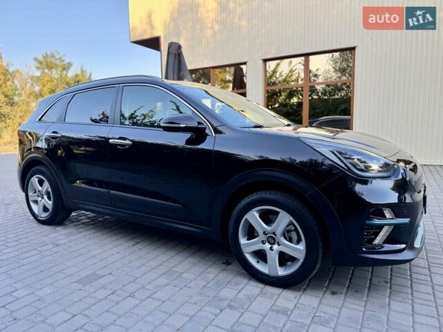 Черный Киа Niro, объемом двигателя 0 л и пробегом 128 тыс. км за 16800 $, фото 13 на Automoto.ua