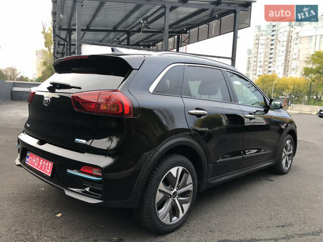 Киа Niro 2020 в Киеве на Automoto.ua Черный Киа Niro, объемом двигателя 0 л и пробегом 67 тыс. км за 21999 $, фото 9 на Automoto.ua