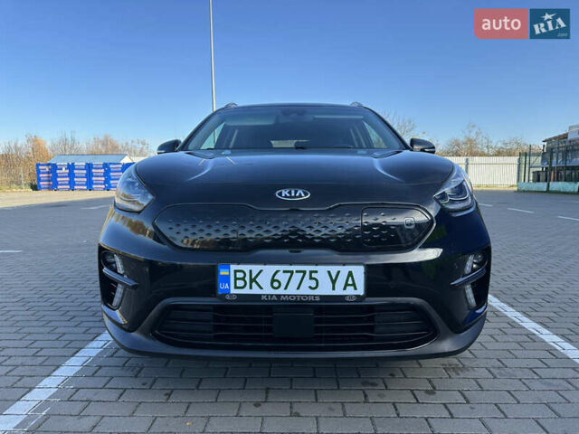 Чорний Кіа Niro, об'ємом двигуна 0 л та пробігом 144 тис. км за 19500 $, фото 1 на Automoto.ua