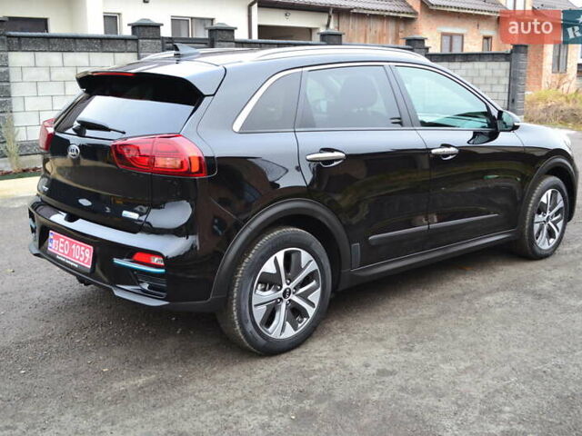 Чорний Кіа Niro, об'ємом двигуна 0 л та пробігом 169 тис. км за 18450 $, фото 13 на Automoto.ua