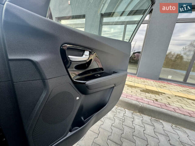 Черный Киа Niro, объемом двигателя 0 л и пробегом 128 тыс. км за 19600 $, фото 19 на Automoto.ua
