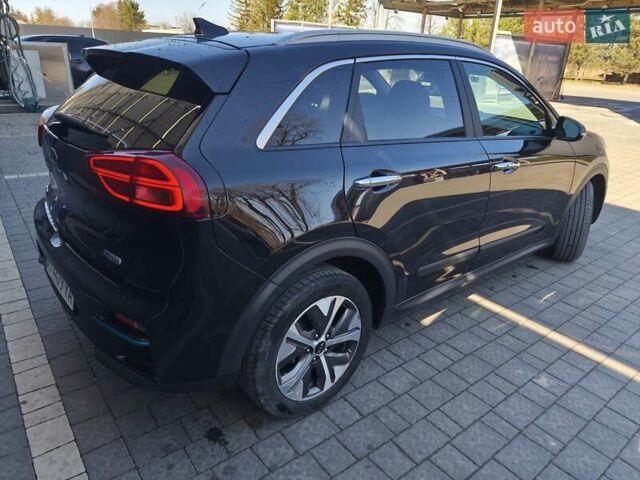 Черный Киа Niro, объемом двигателя 0 л и пробегом 46 тыс. км за 17000 $, фото 25 на Automoto.ua