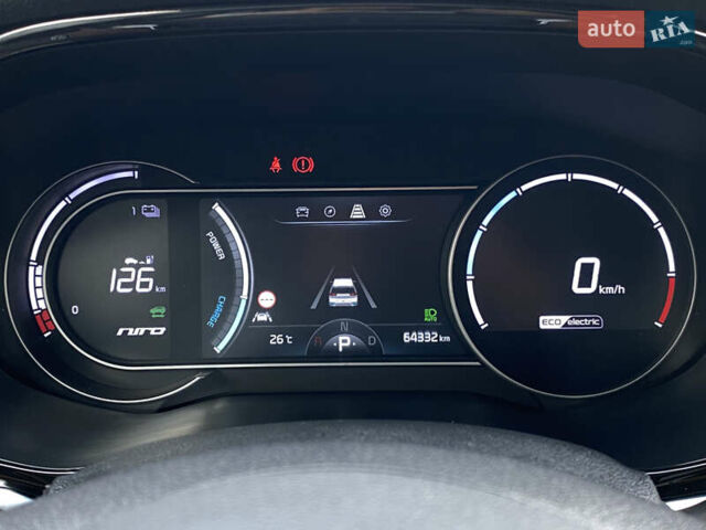 Чорний Кіа Niro, об'ємом двигуна 0 л та пробігом 64 тис. км за 22700 $, фото 48 на Automoto.ua
