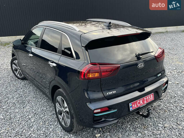 Киа Niro 2020 в Дрогобыче на Automoto.ua Черный Киа Niro, объемом двигателя 0 л и пробегом 148 тыс. км за 19799 $, фото 18 на Automoto.ua
