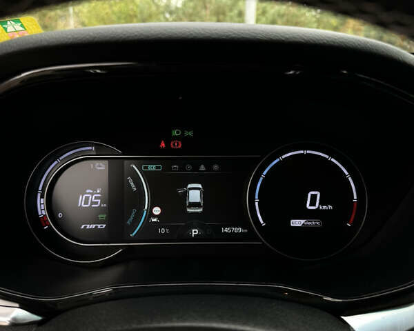 Киа Niro 2020 в Золочев на Automoto.ua Черный Киа Niro, объемом двигателя 0 л и пробегом 145 тыс. км за 18150 $, фото 45 на Automoto.ua