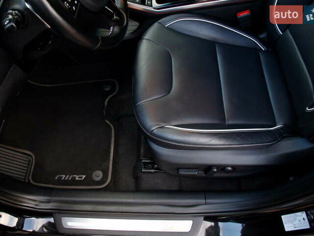 Черный Киа Niro, объемом двигателя 0 л и пробегом 104 тыс. км за 17550 $, фото 31 на Automoto.ua