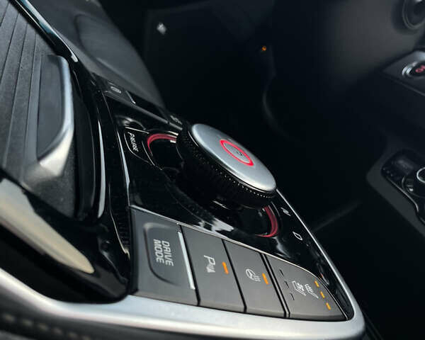 Киа Niro 2020 в Дрогобыче на Automoto.ua Черный Киа Niro, объемом двигателя 0 л и пробегом 148 тыс. км за 19799 $, фото 66 на Automoto.ua