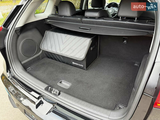 Черный Киа Niro, объемом двигателя 0 л и пробегом 78 тыс. км за 21700 $, фото 66 на Automoto.ua