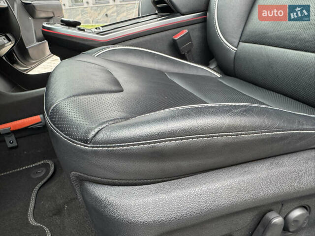 Чорний Кіа Niro, об'ємом двигуна 0 л та пробігом 109 тис. км за 17499 $, фото 27 на Automoto.ua