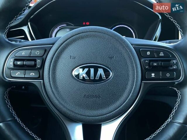 Черный Киа Niro, объемом двигателя 0 л и пробегом 93 тыс. км за 22700 $, фото 27 на Automoto.ua