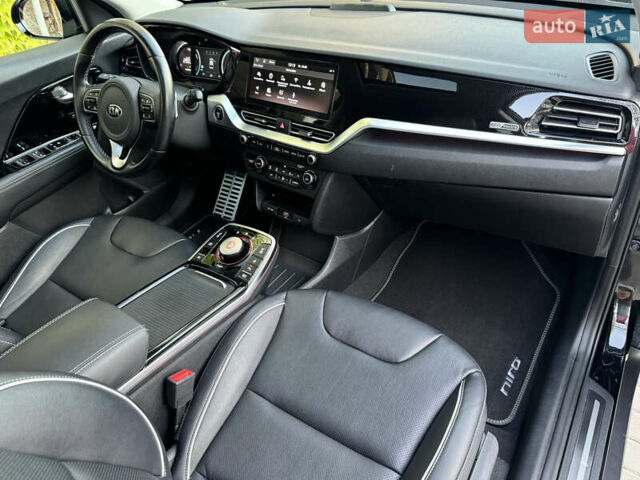 Черный Киа Niro, объемом двигателя 0 л и пробегом 50 тыс. км за 23499 $, фото 78 на Automoto.ua