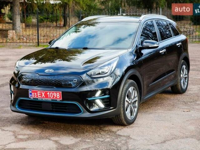 Черный Киа Niro, объемом двигателя 0 л и пробегом 110 тыс. км за 17450 $, фото 6 на Automoto.ua