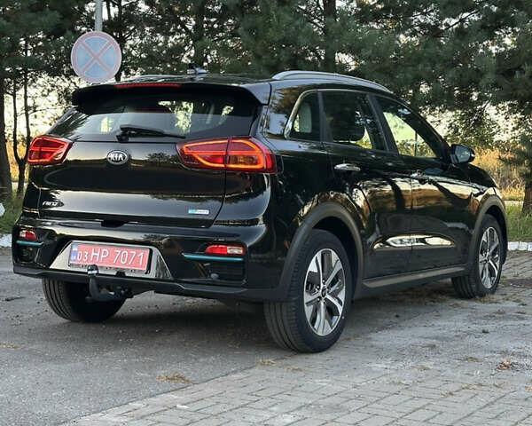 Черный Киа Niro, объемом двигателя 0 л и пробегом 112 тыс. км за 18750 $, фото 26 на Automoto.ua