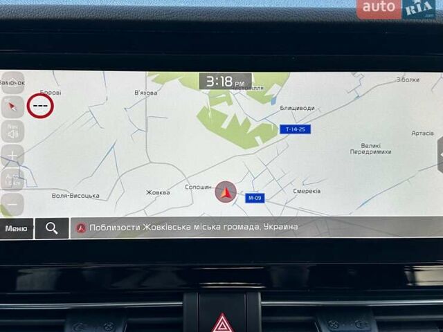 Чорний Кіа Niro, об'ємом двигуна 0 л та пробігом 68 тис. км за 24200 $, фото 9 на Automoto.ua