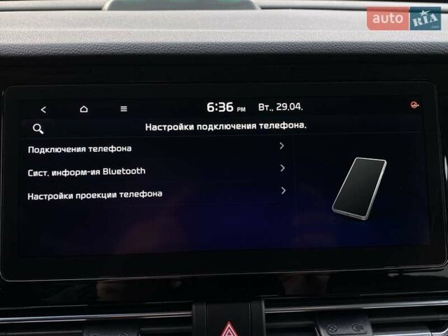 Чорний Кіа Niro, об'ємом двигуна 0 л та пробігом 96 тис. км за 20600 $, фото 60 на Automoto.ua