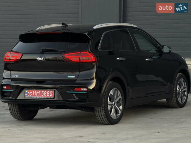 Черный Киа Niro, объемом двигателя 0 л и пробегом 142 тыс. км за 18900 $, фото 9 на Automoto.ua