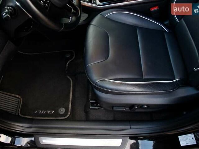 Черный Киа Niro, объемом двигателя 0 л и пробегом 110 тыс. км за 17450 $, фото 53 на Automoto.ua