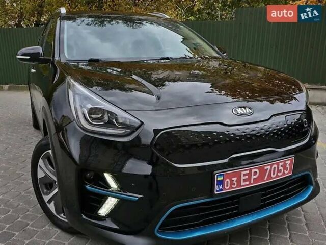 Черный Киа Niro, объемом двигателя 0 л и пробегом 144 тыс. км за 19500 $, фото 28 на Automoto.ua