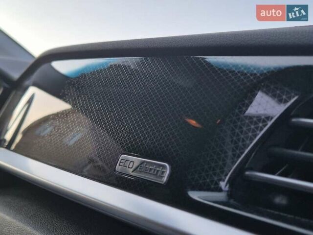 Черный Киа Niro, объемом двигателя 0 л и пробегом 132 тыс. км за 19449 $, фото 35 на Automoto.ua